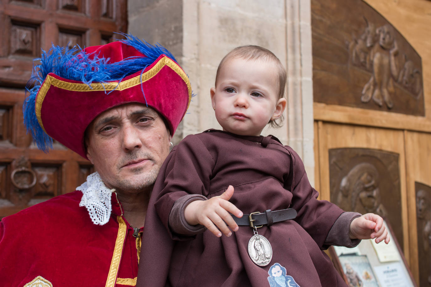 Santo Domingo se vuelca con su patrón