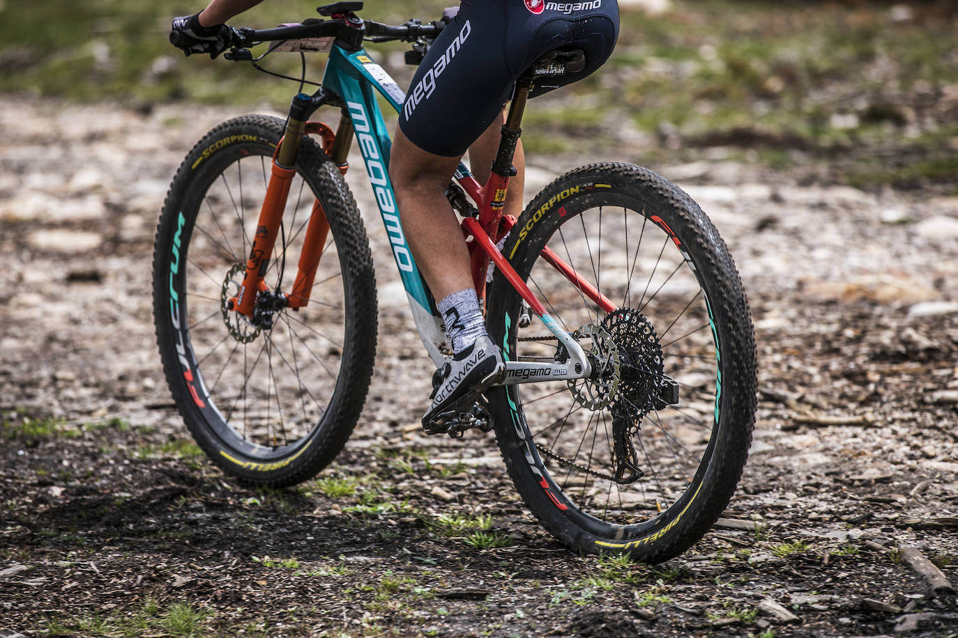 Las imágenes de la segunda etapa de La Rioja Bike Race