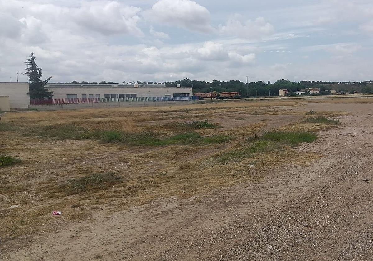 Terrenos en los que se ha proyectado construir el nuevo colegio de Agoncillo.