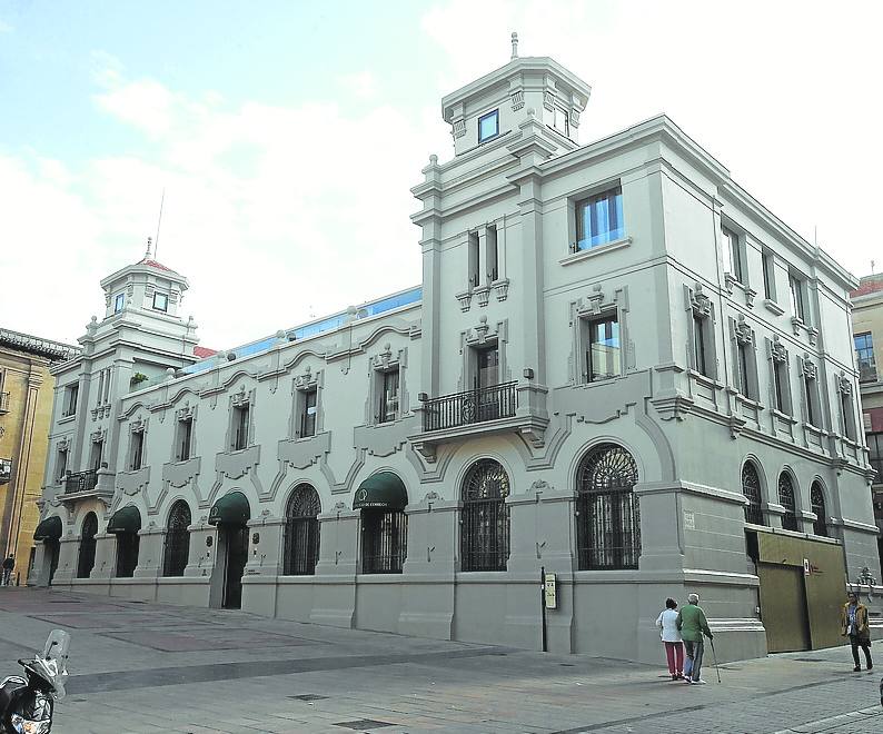 Imagen después - Edificio de Correos