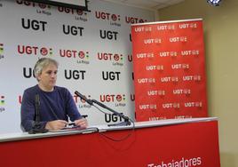 Fernando Domínguez, durante la rueda de prensa de UGT.