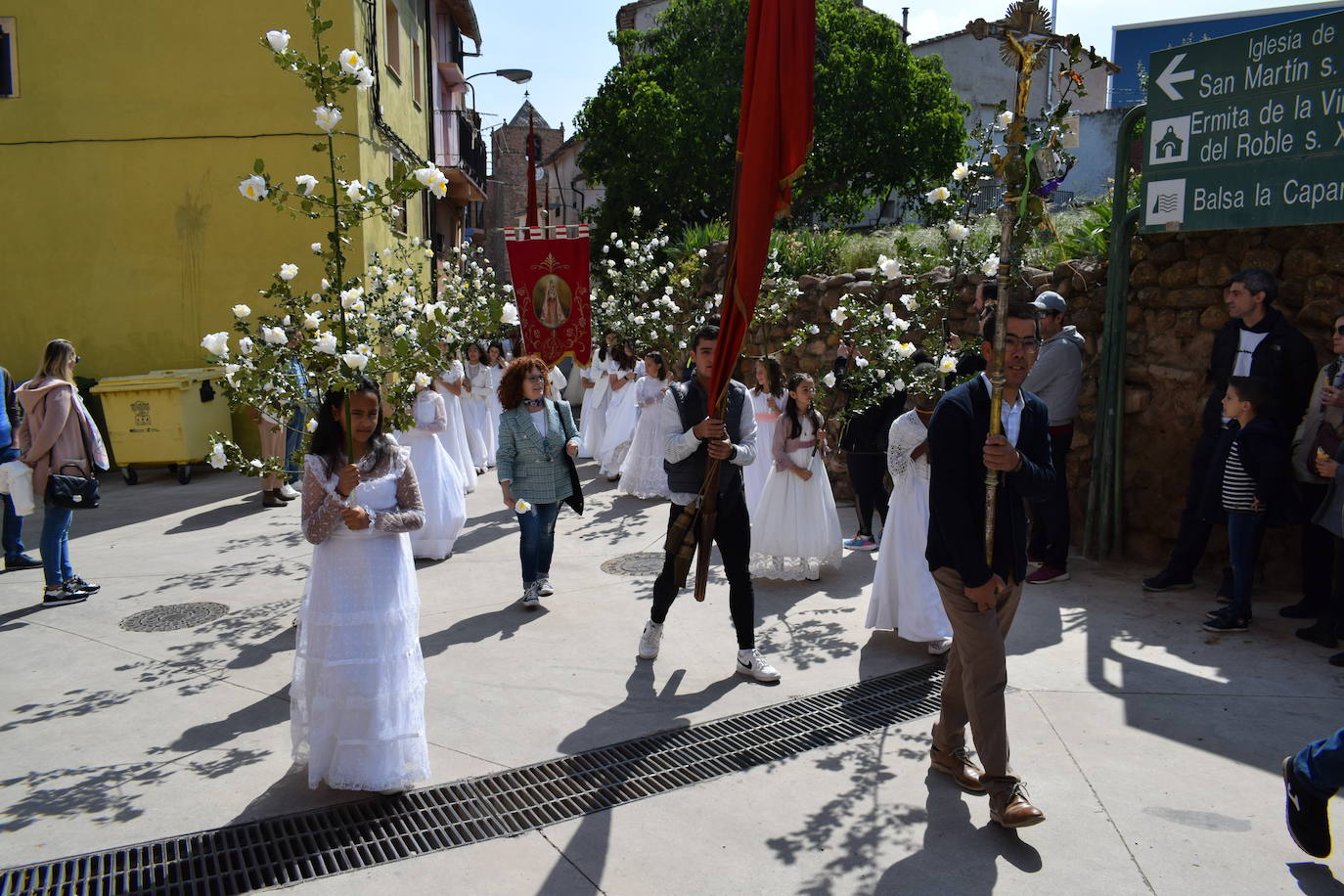 Las doncellas de Sorzano regresan a la Virgen del Roble