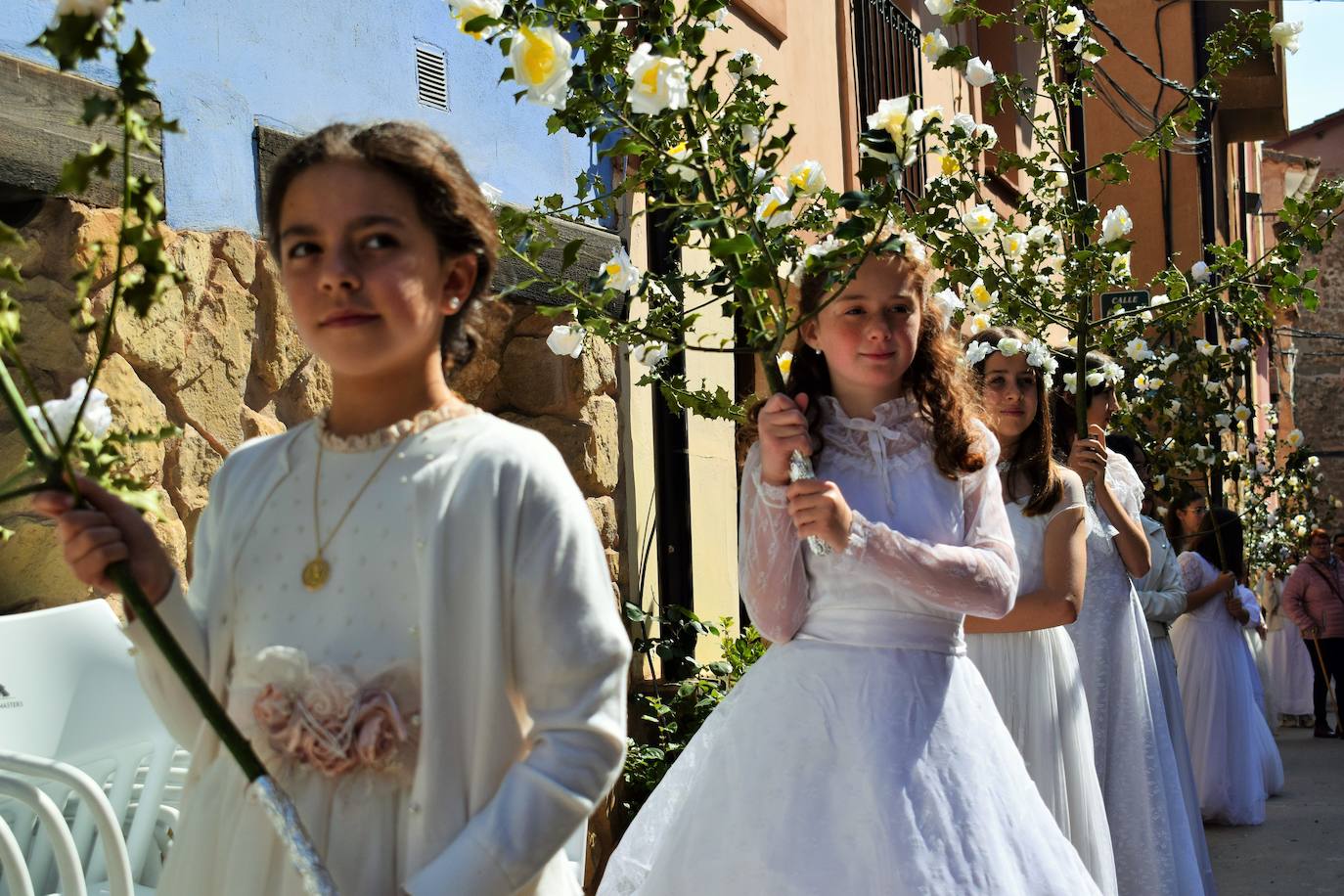Las doncellas de Sorzano regresan a la Virgen del Roble