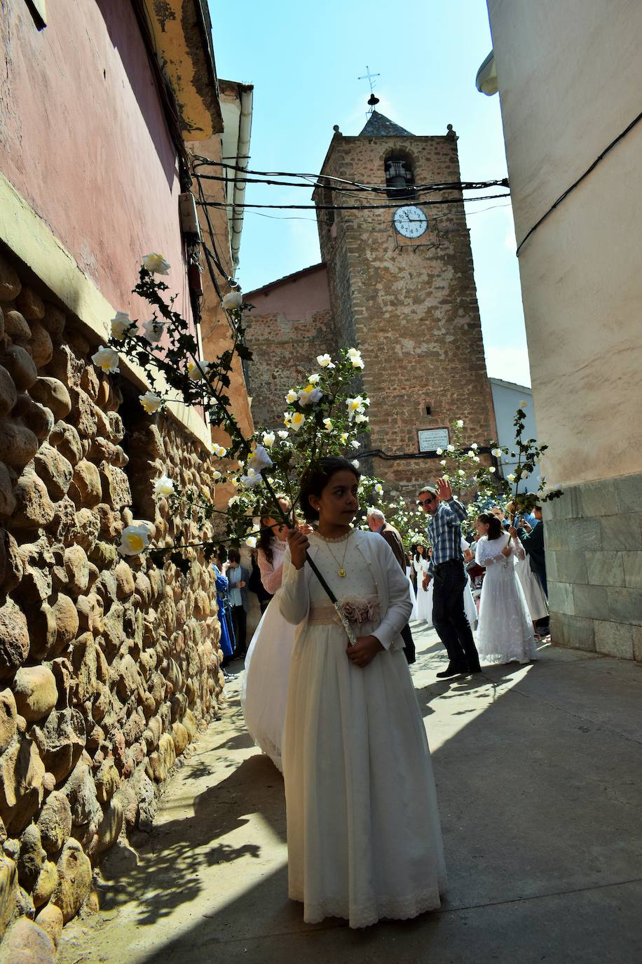 Las doncellas de Sorzano regresan a la Virgen del Roble