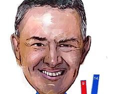 El superviviente, a punto de llegar a la orilla