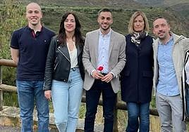 Rubén Galilea, Sheila Sáenz, Óscar González, Corti González y Pablo Fernández, concejales electos del PSOE en Ribafrecha.