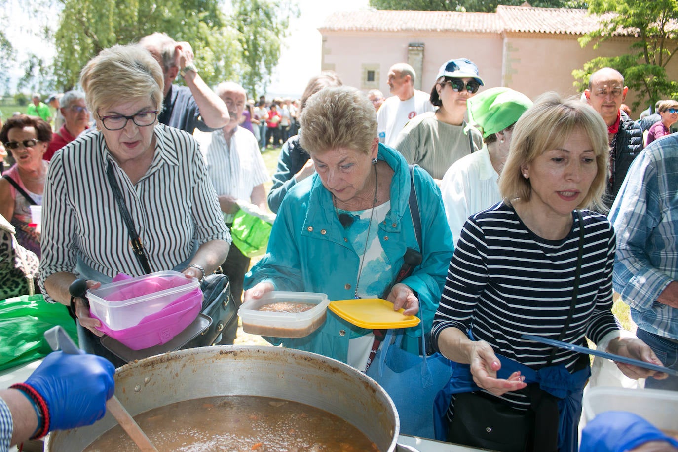 Romería a Las Abejas, esta vez a por lentejas