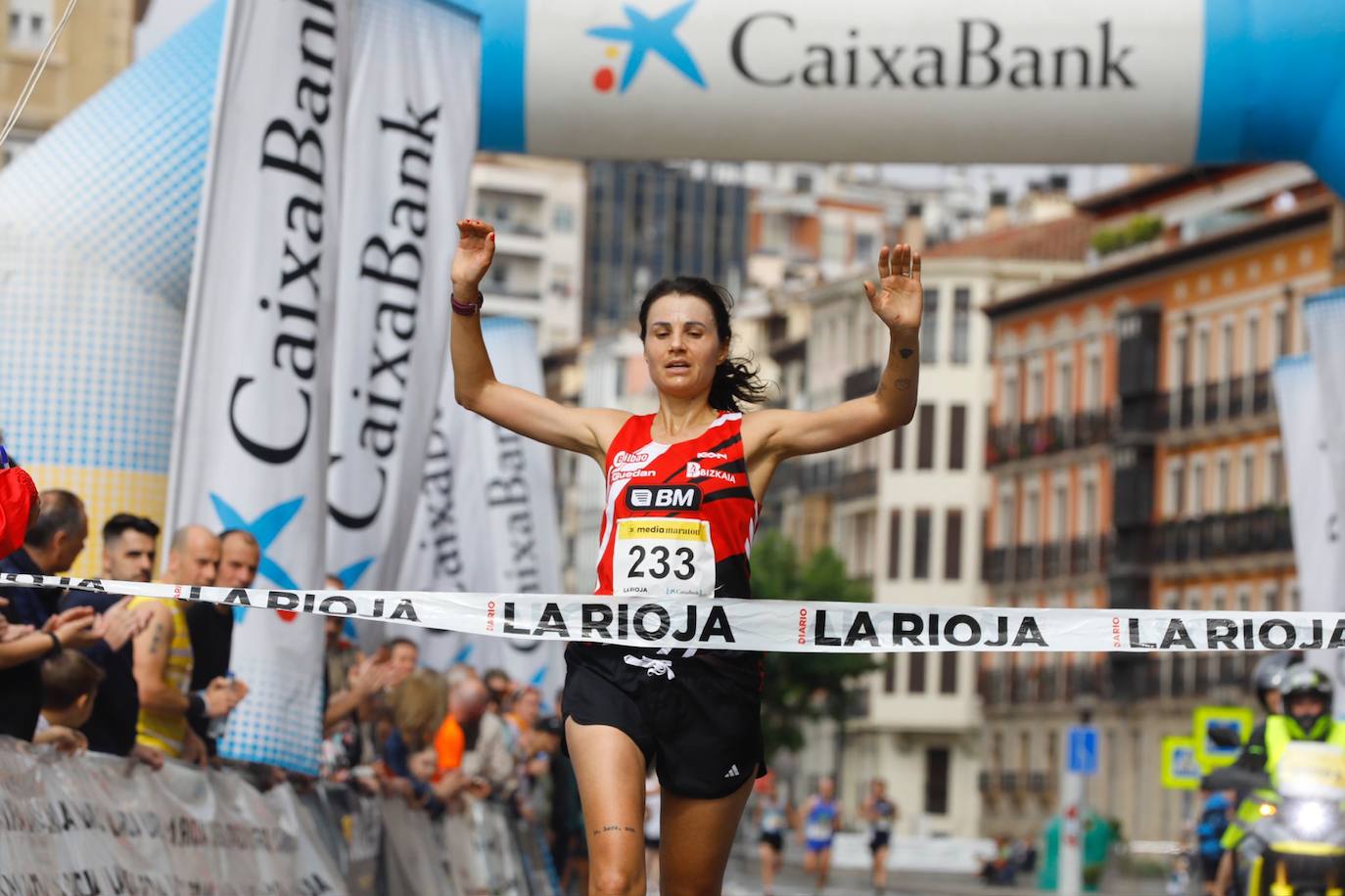 Los corredores llegan a la meta