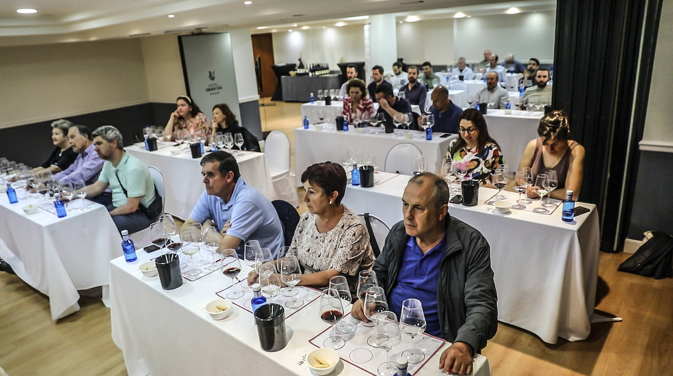 Las imágenes de la cata de Martínez Lacuesta