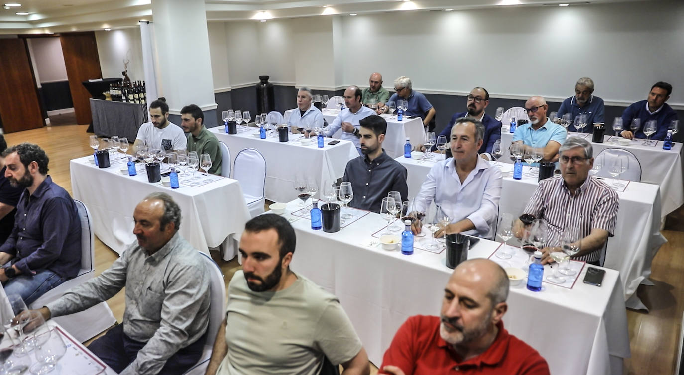 Las imágenes de la cata de Martínez Lacuesta