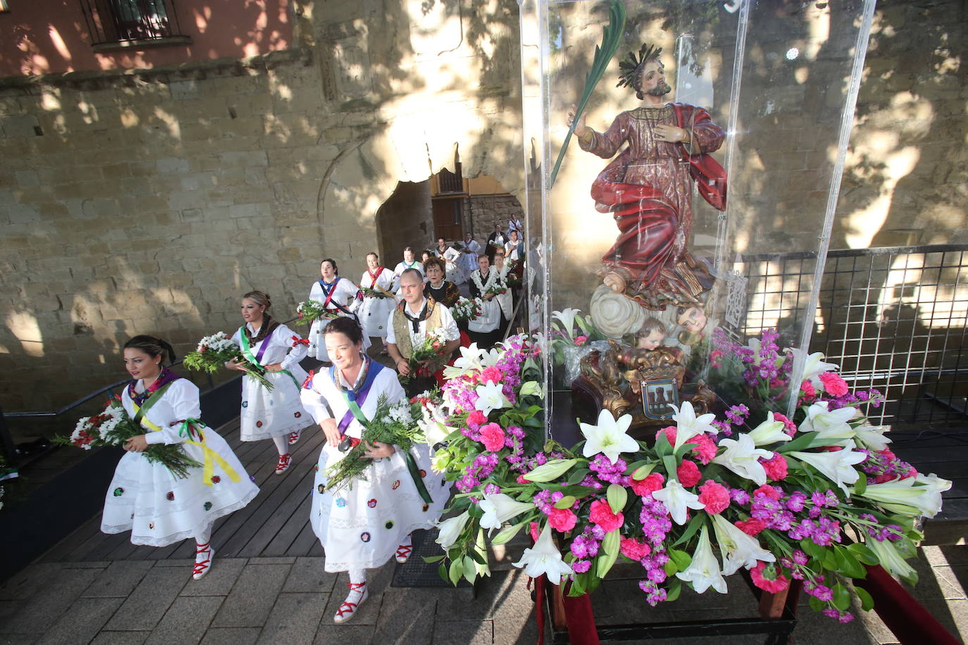 Ofrenda floral a San Bernabé