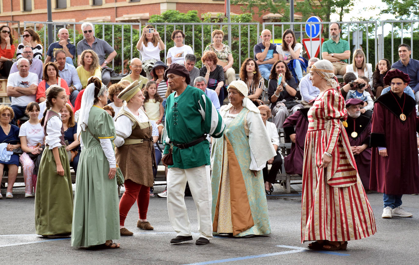 Recreación de la llegada de Carlos V