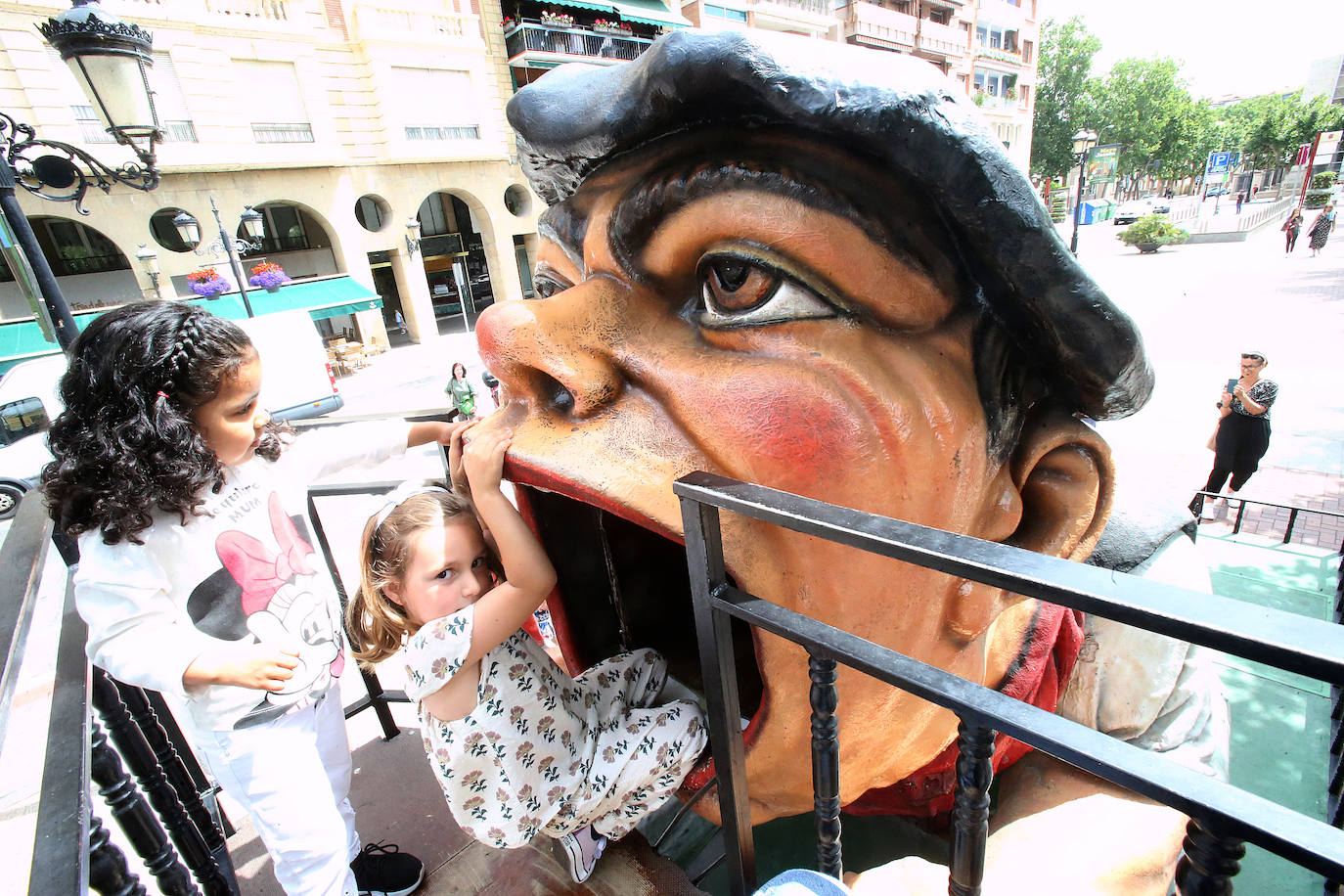 Una mañana para despedir San Bernabé en el centro de Logroño