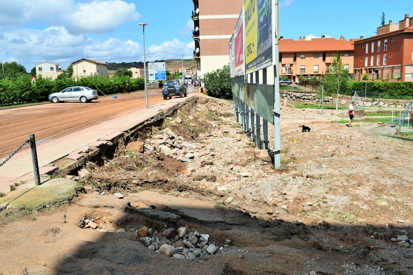 Las inundaciones afectaron a las calles de Fuenmayor