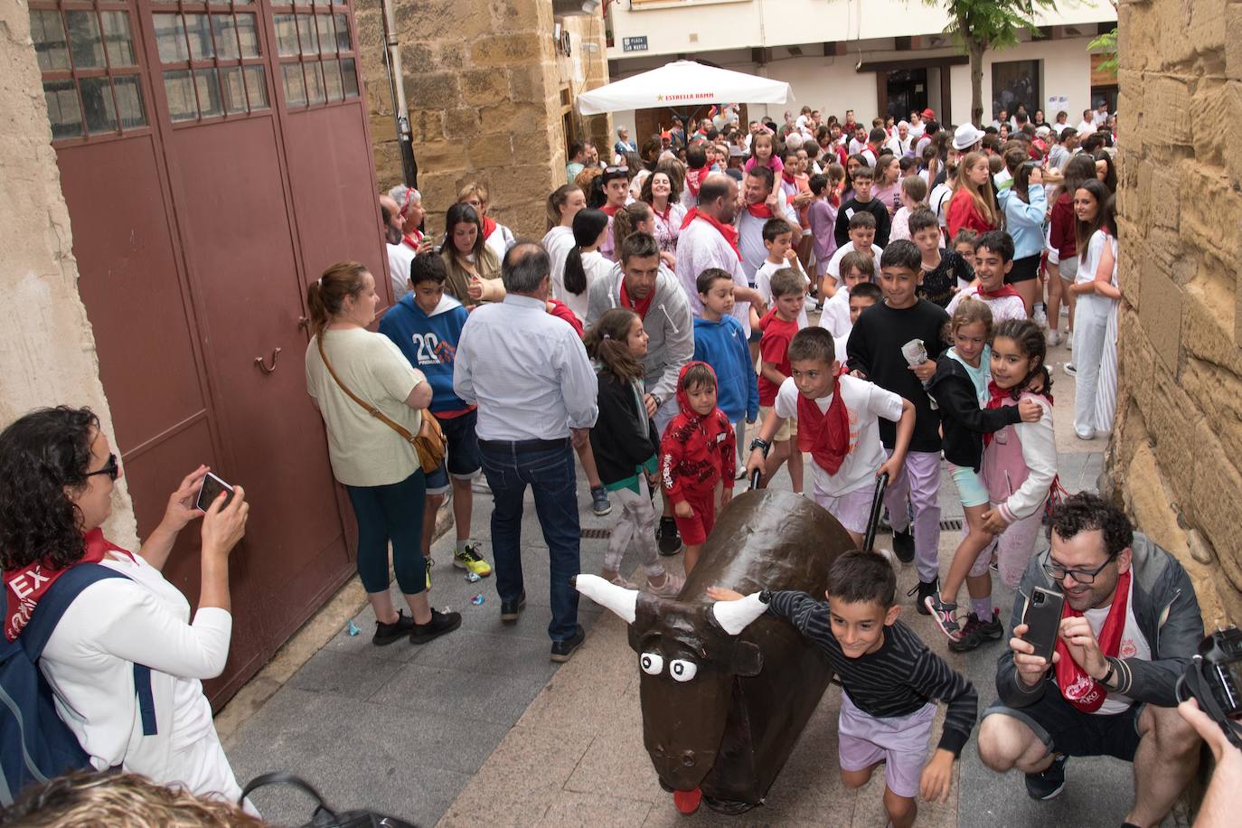 Haro celebra la Batalla del Vino infantil