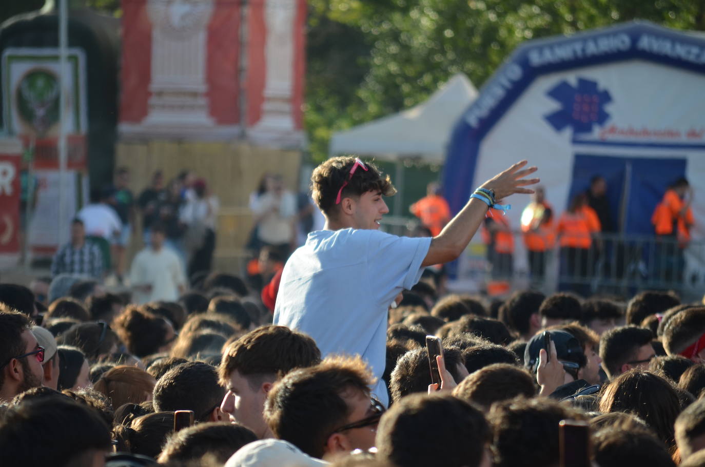La jornada del viernes por la tarde en el Holika