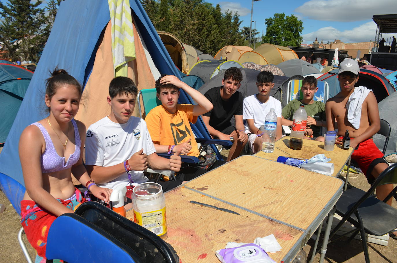 La acampada del Holika no para