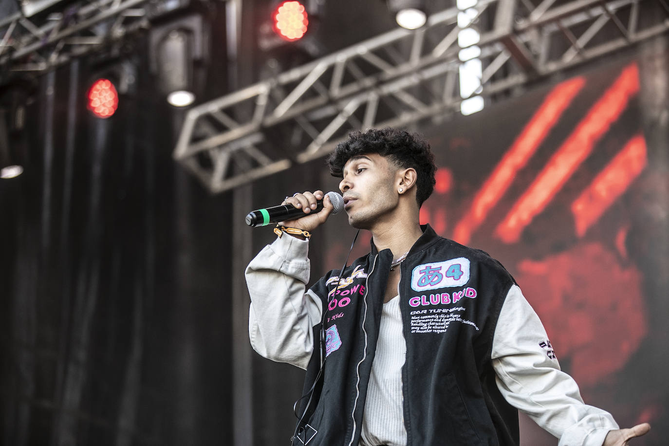 Las imágenes del Holika del sábado por la tarde