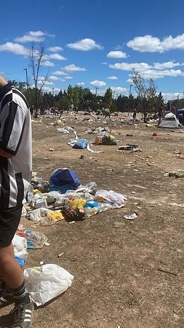 Los 'holikers' suspenden en limpieza