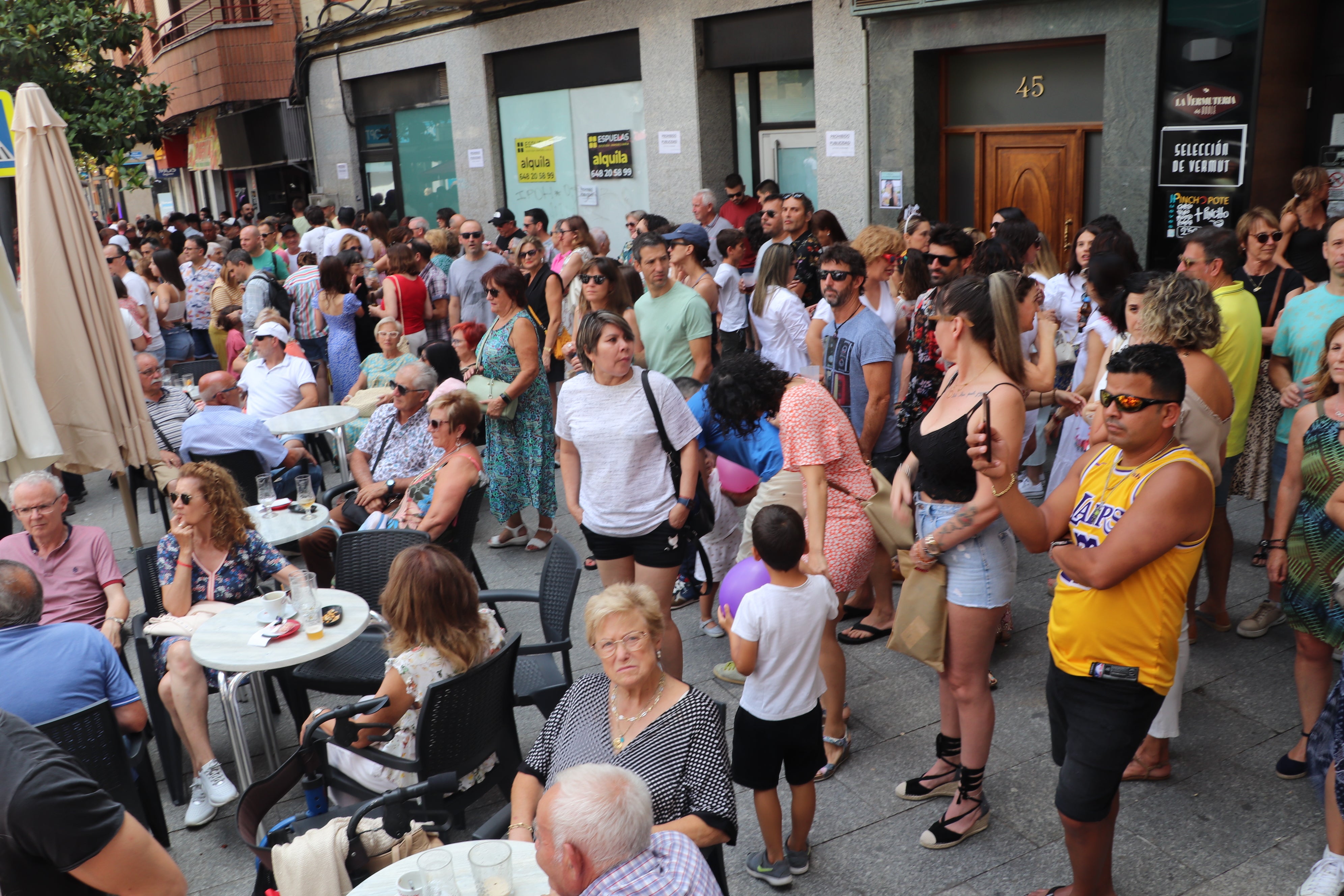 El Fárdelej llena las calles de Arnedo de música y gastronomía