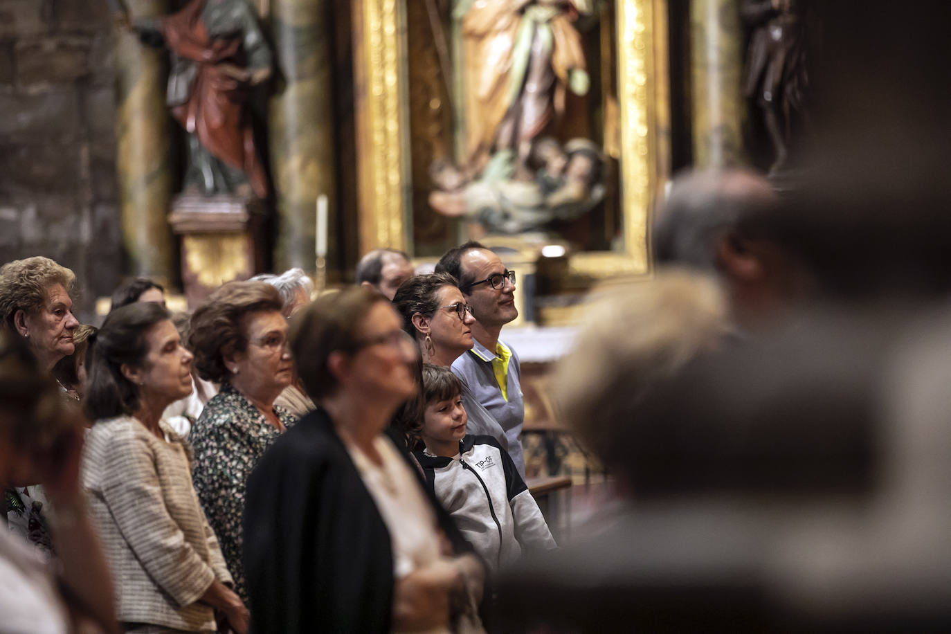 La iglesia de la Asunción de Navarrete exhibe su botafumeiro