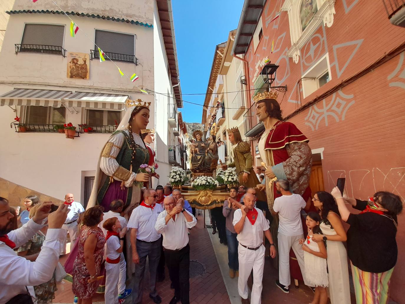 Cervera celebra su día grande