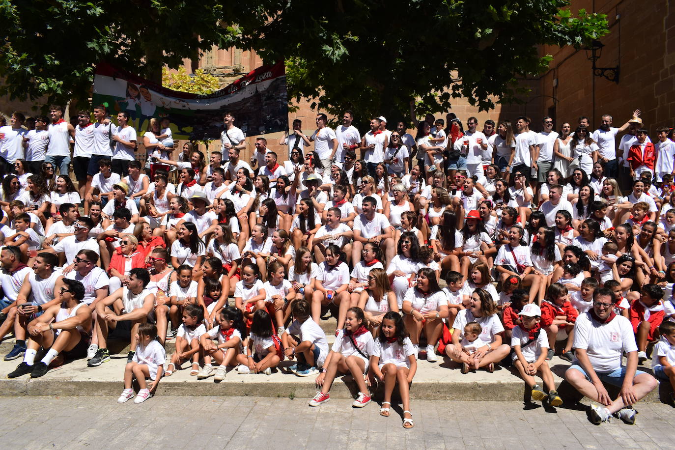 Comienzan las fiestas en Murillo de Río Leza