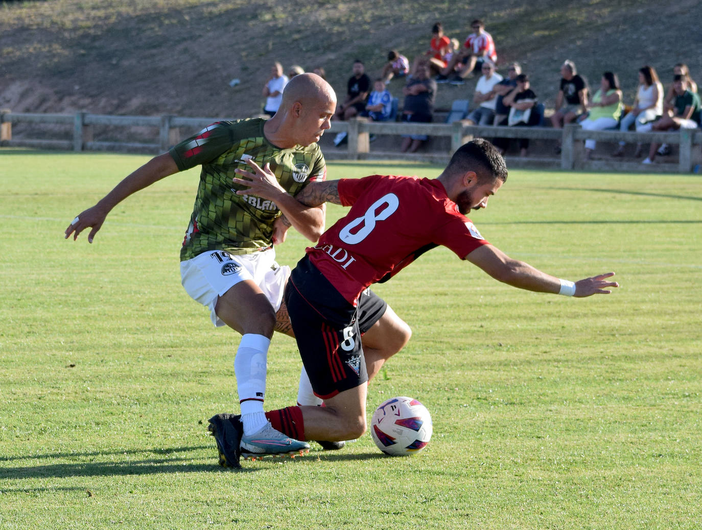 Imágenes del partido entre SD Logroñes y Mirandés