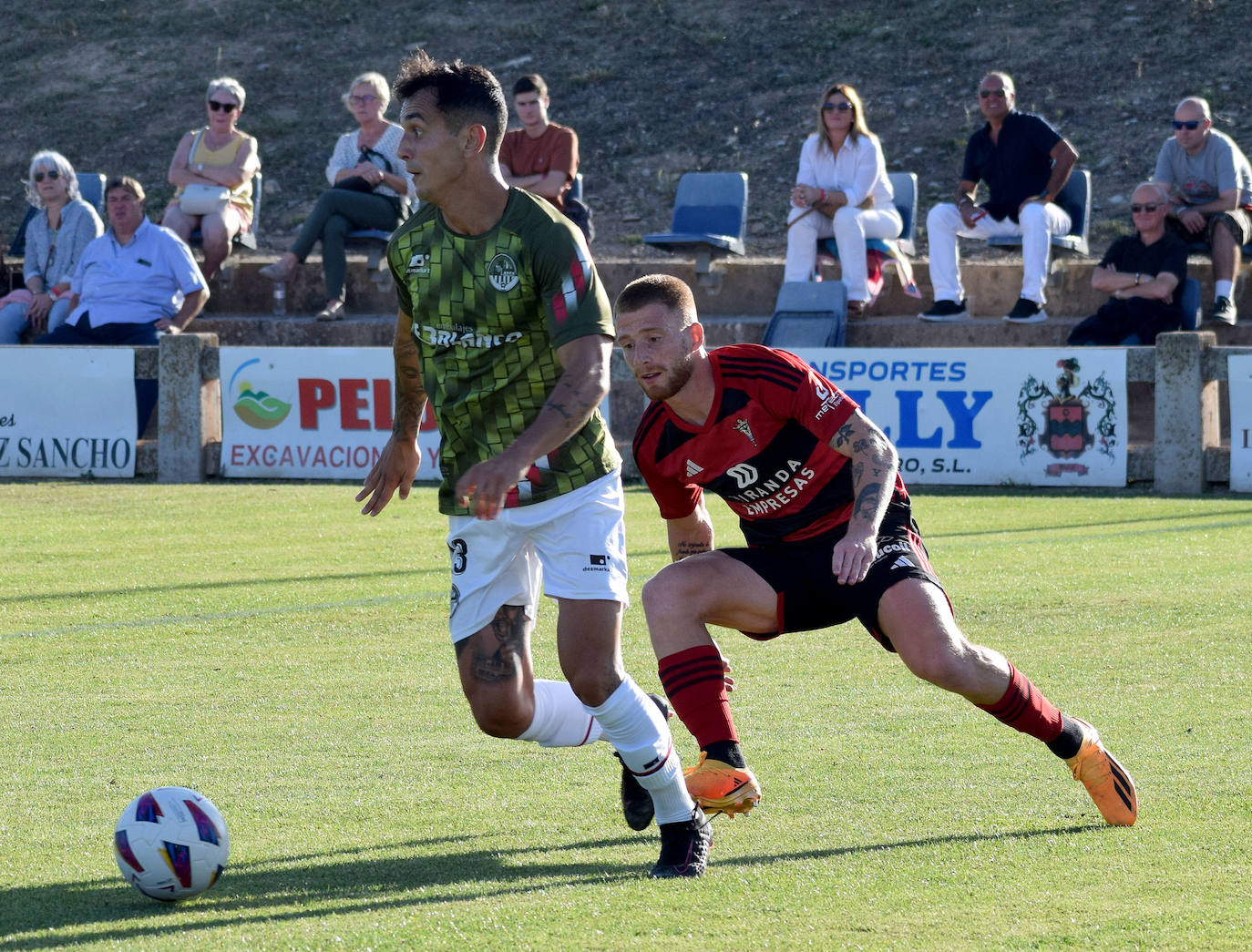 Imágenes del partido entre SD Logroñes y Mirandés