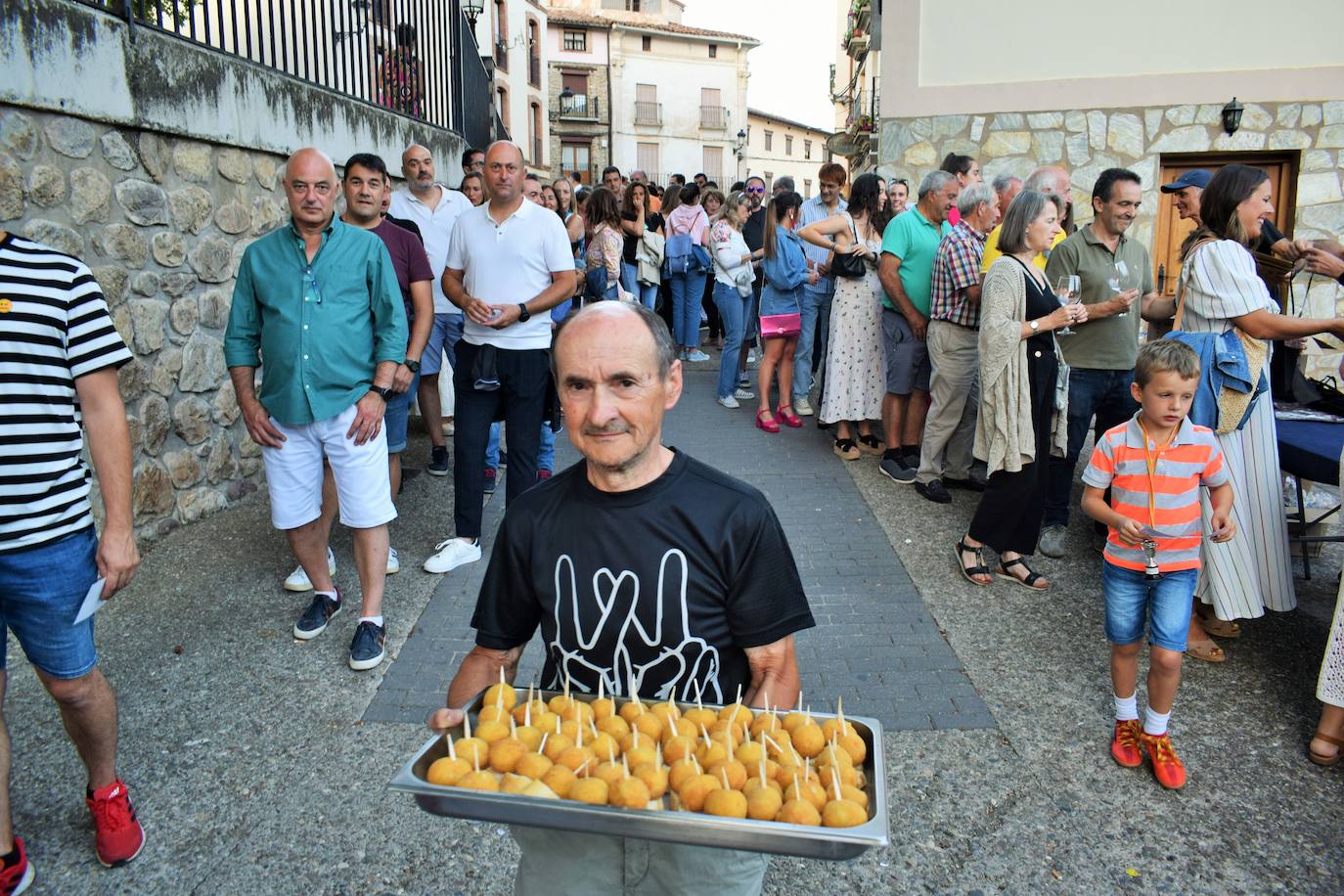 Torrecilla en Cameros celebra la I Fiesta del Vino de Rioja Solidario