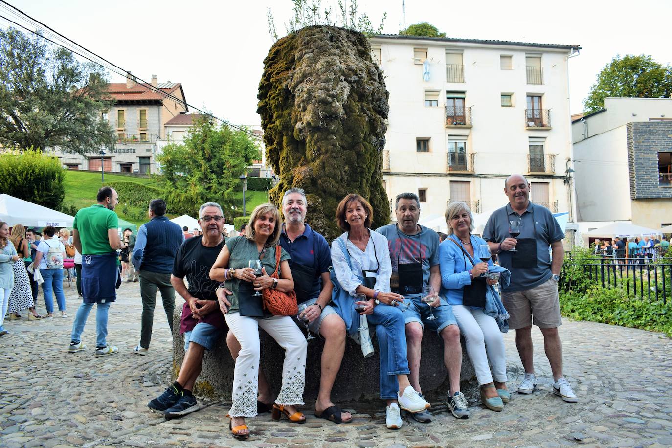 Torrecilla en Cameros celebra la I Fiesta del Vino de Rioja Solidario