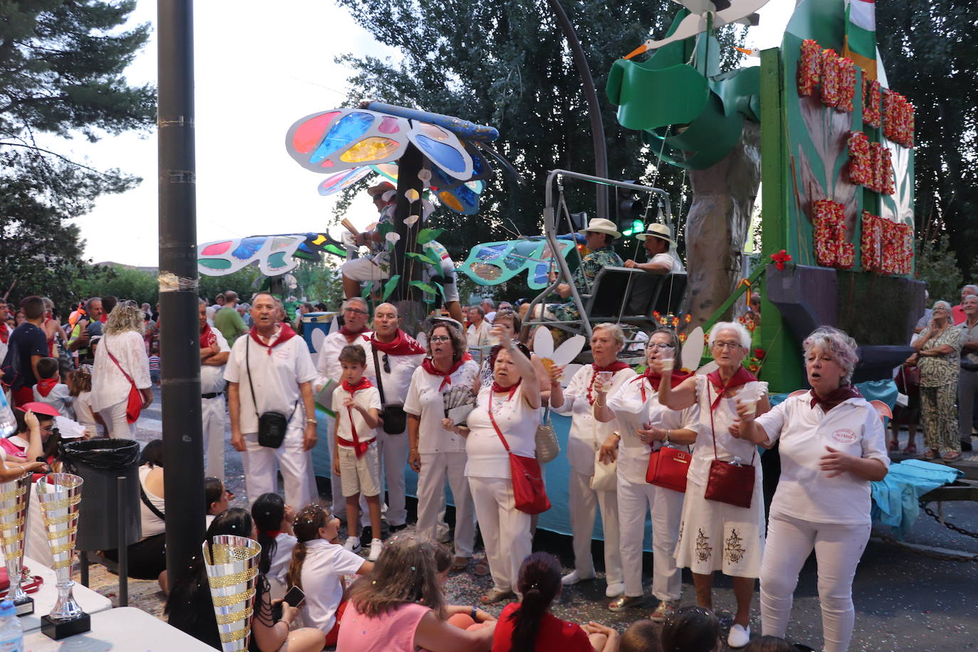 Carrozas de las fiestas de Alfaro