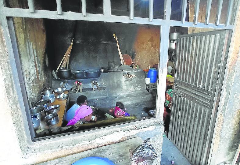 Cocina del alojamiento en el que estuvieron diez días.