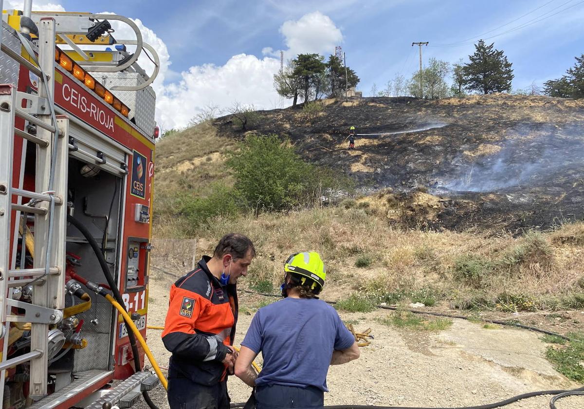 Bomberos de Haro, en una actuación anterior.