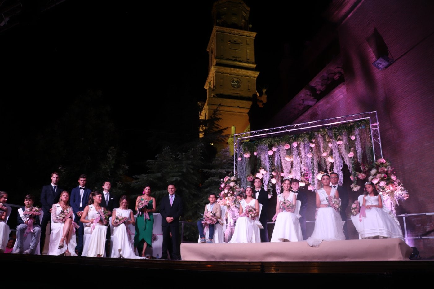 Pregón y coronación prefestivos en Aldeanueva de Ebro