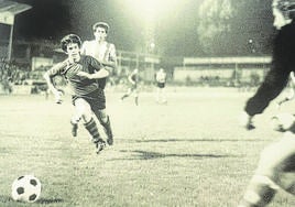 Manu Sarabia, autor del primer gol de la historia del torneo, en la final contra el Berceo.