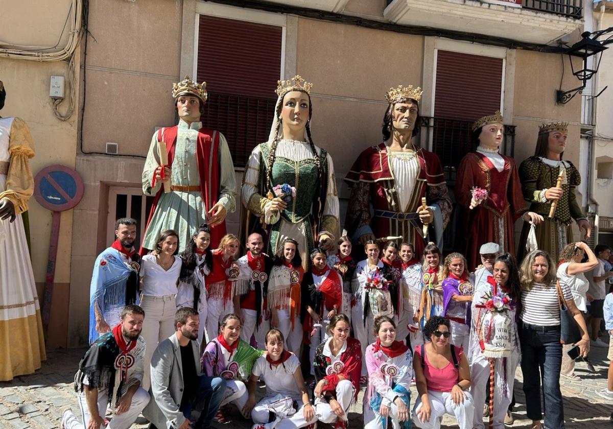 Gaita Mixa y representantes de Podemos Euskadi y La Rioja.