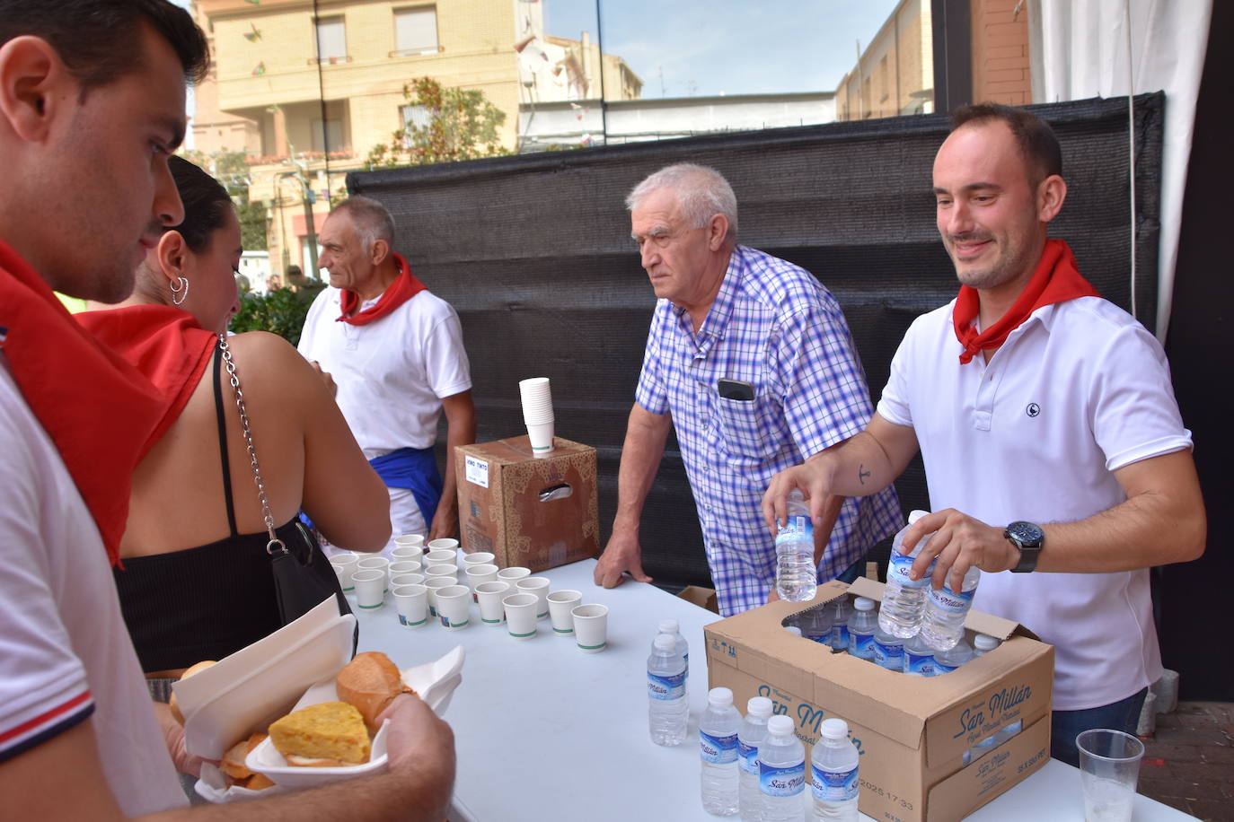 Día de bocatas en Pradejón