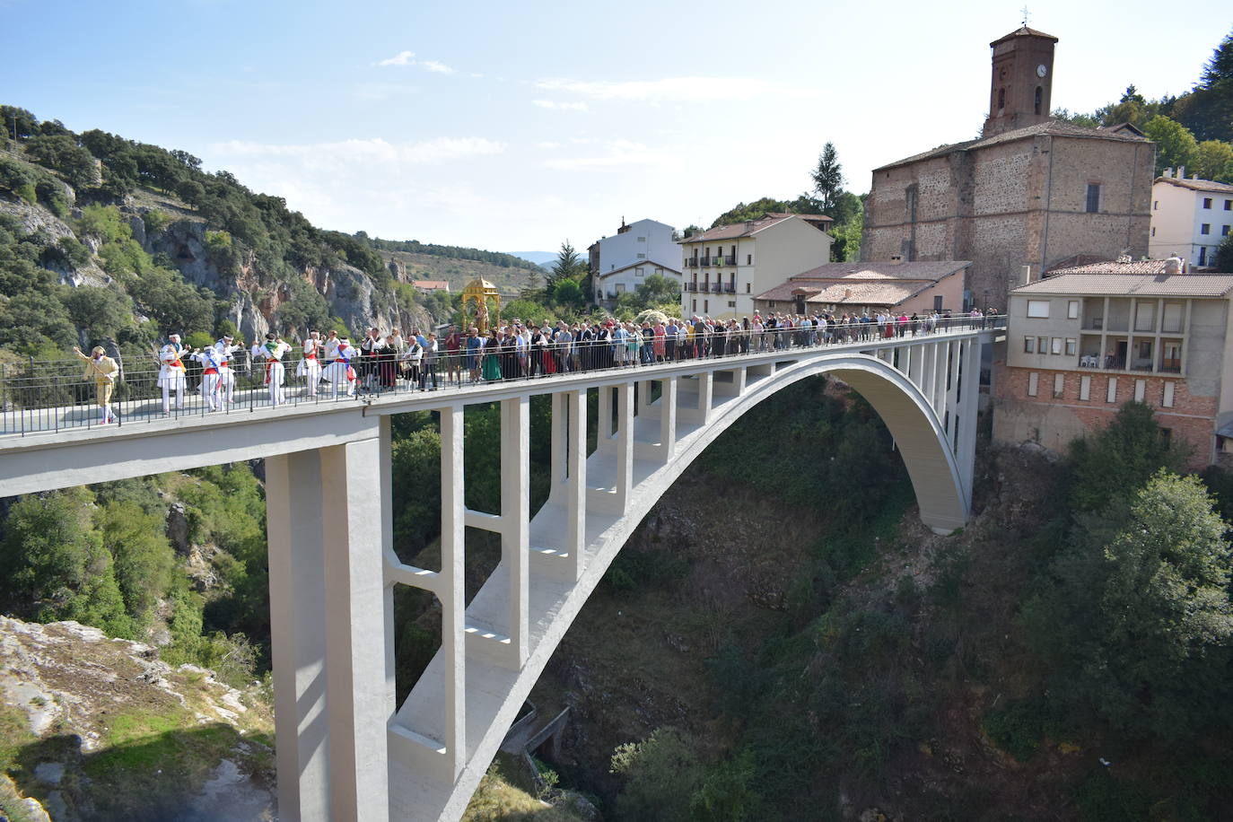 Reinauguración del puente de Ortigosa