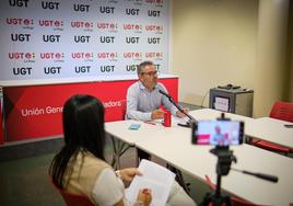 Jesús Izquierdo, secretario general de UGT en La Rioja, durante el desayuno informativo de este miércoles.