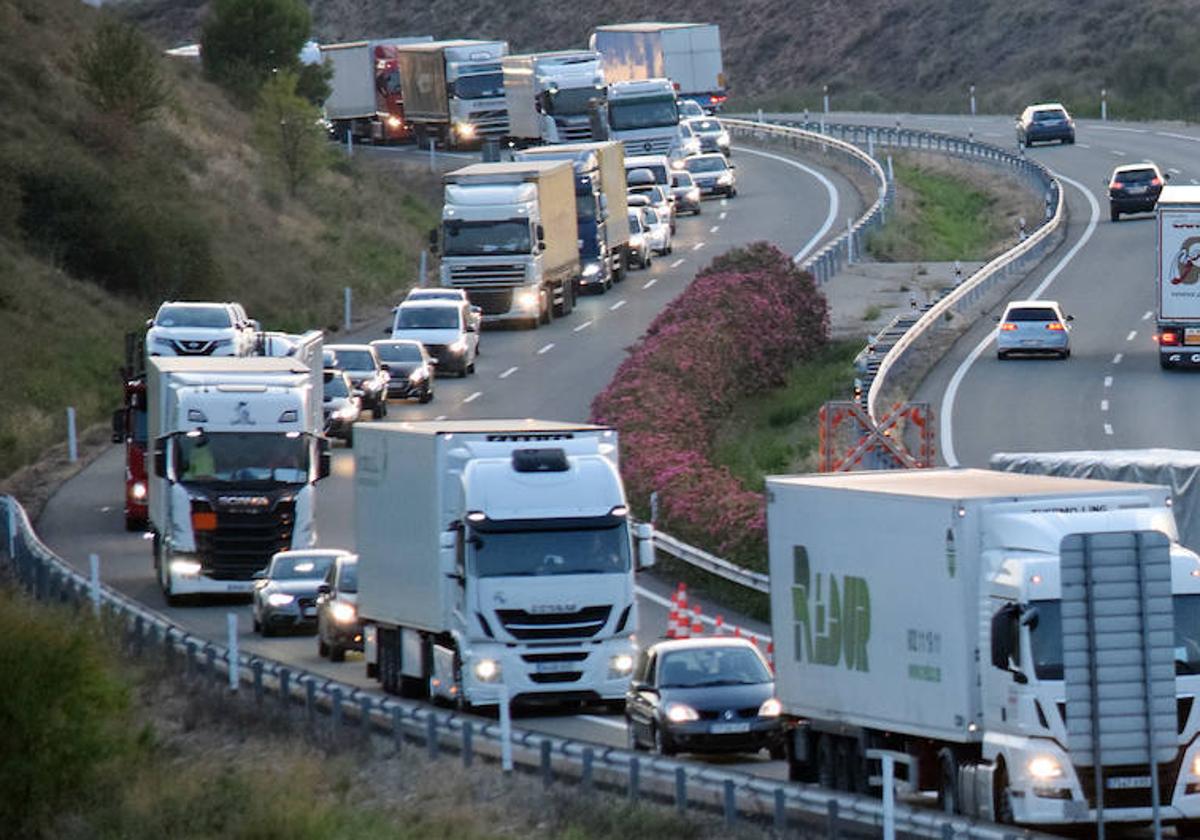 CETM-Rioja y los sindicatos constituyen la mesa de negociación del convenio colectivo sin Atradis