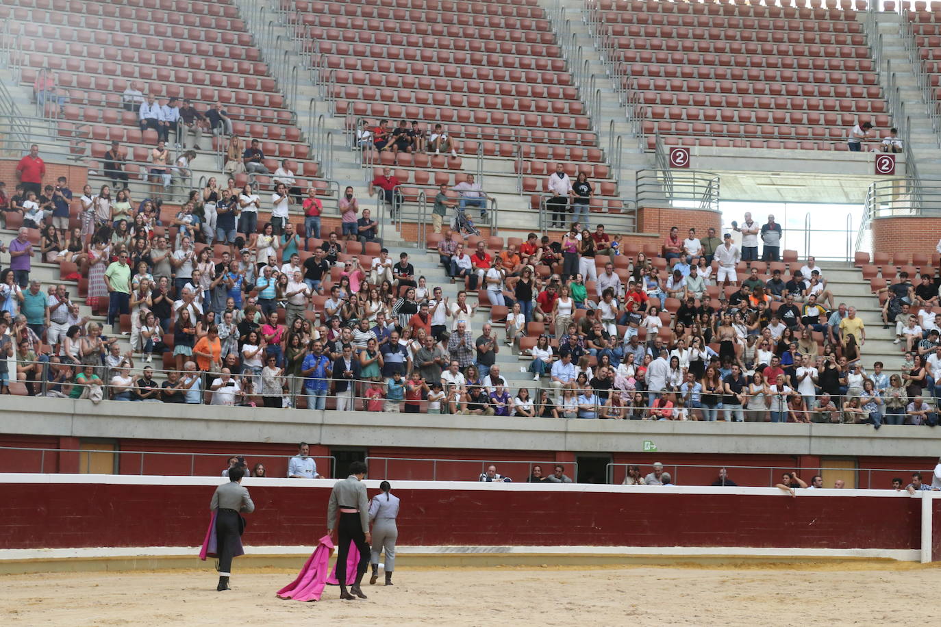 La cantera riojana se da cita en la plaza de toros de La Ribera