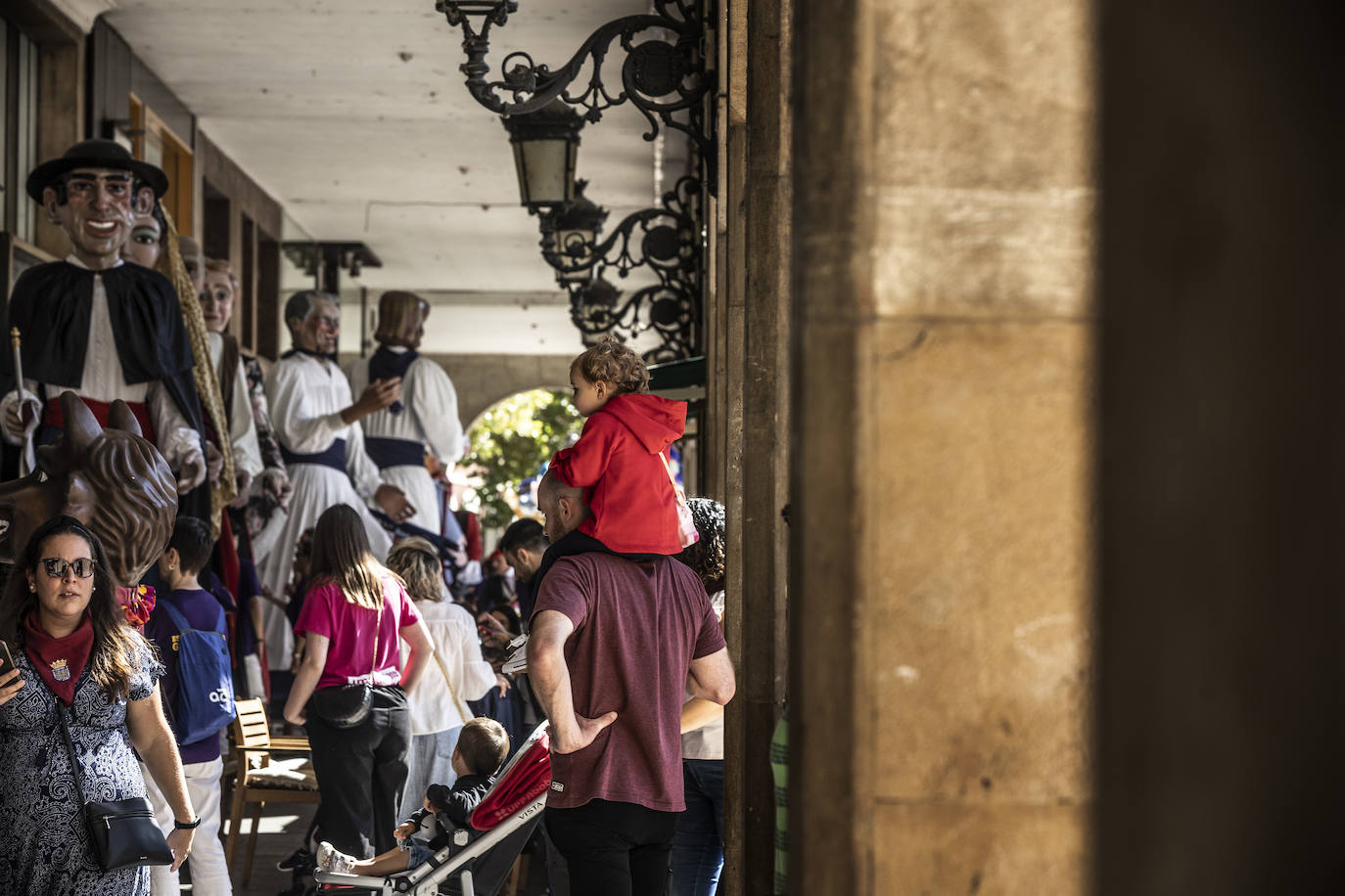 Mañana de gigantes para grandes y pequeños