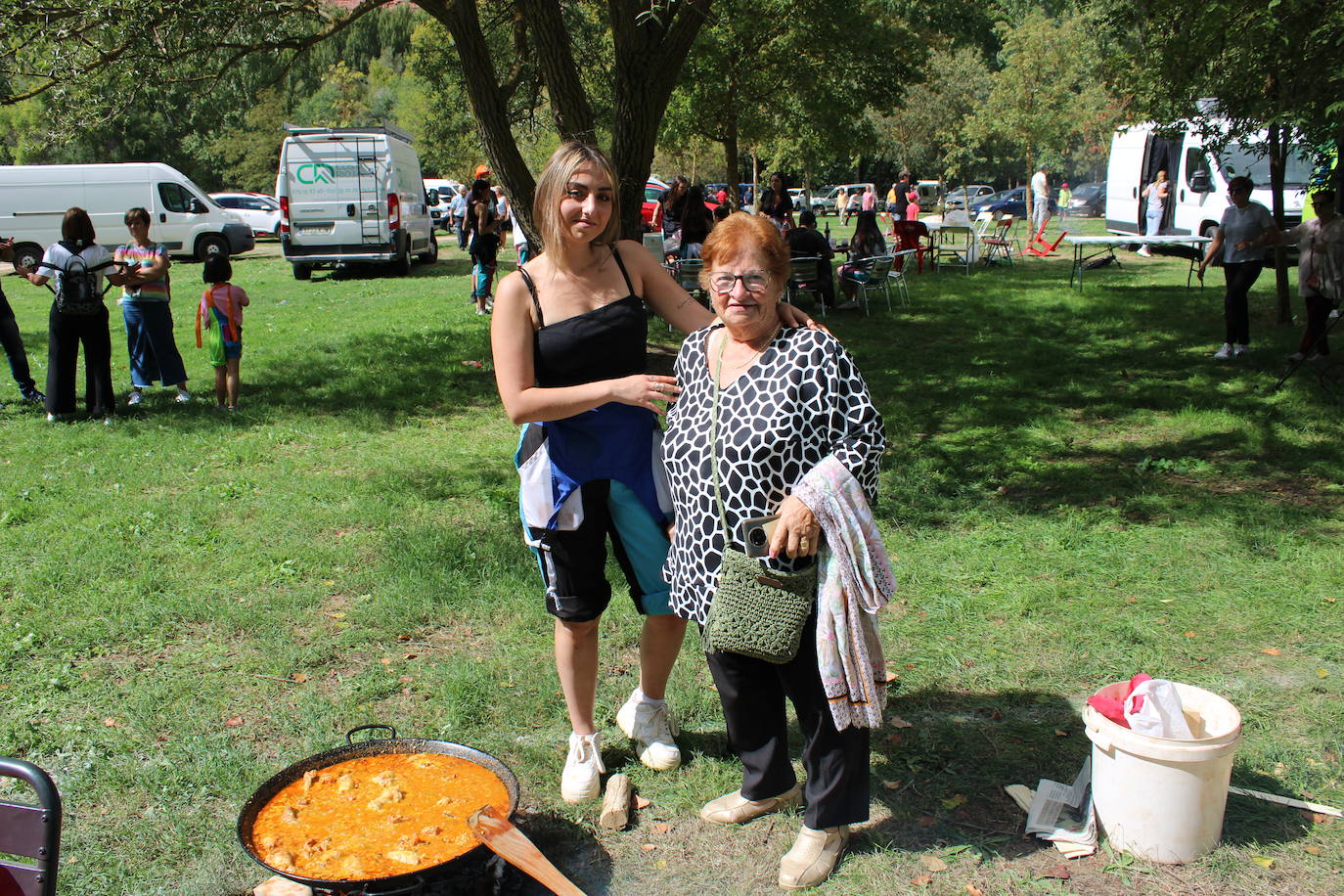 Tradicional concurso de paellas para despedir las fiestas de Nájera