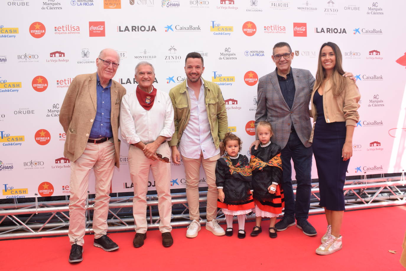 Gerard, Santos Ruiz, Alejandro Ábalos, Ángela, Cayetana, Fernando Elías y Naiara