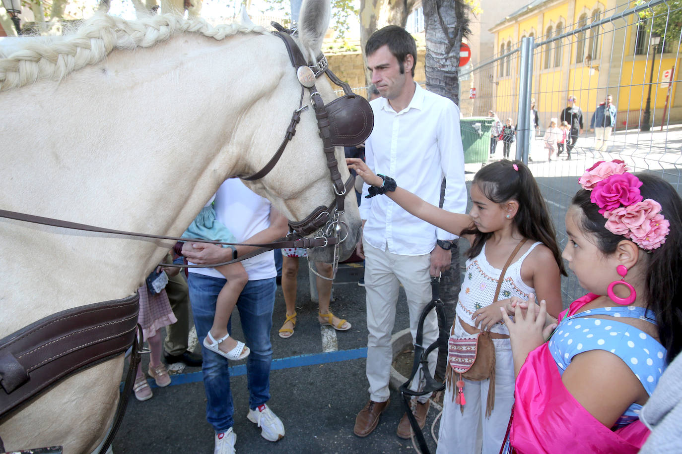 En calesa por el entorno de la Casa de Andalucía