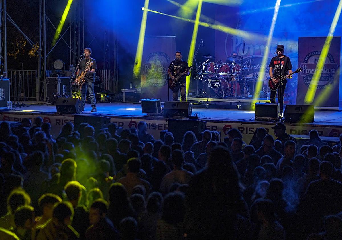 Un momento del concierto del viernes en el Espacio Peñas.
