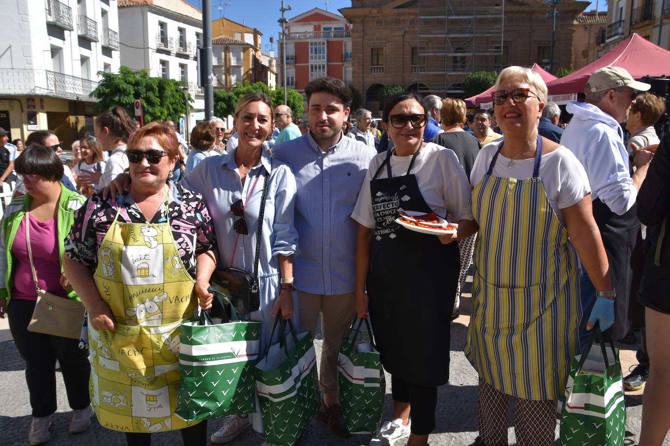 &#039;Calahorra con pimientos&#039; llena las calles de olor y sabor