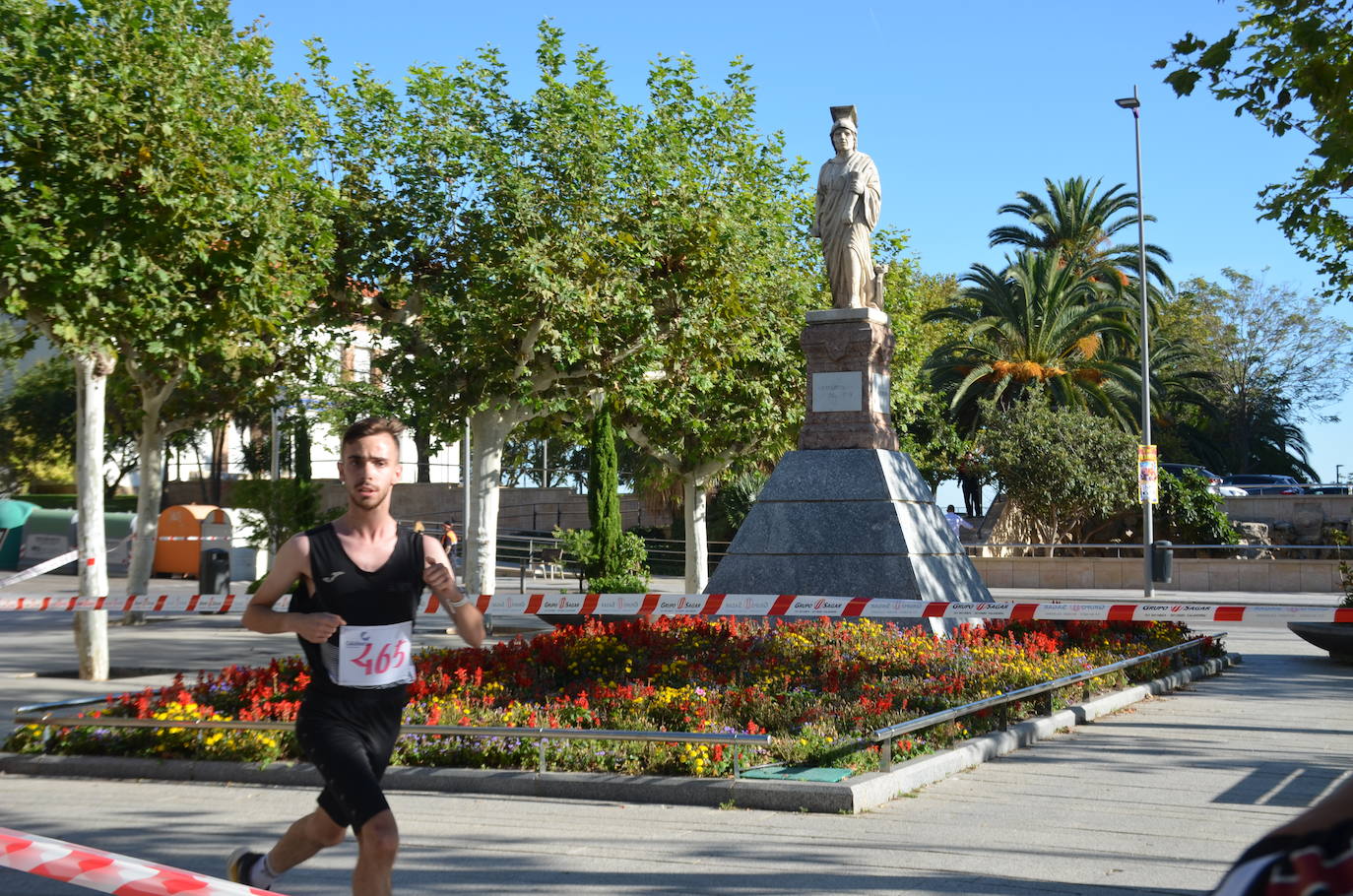 Marcha a favor de Cáritas en Calahorra