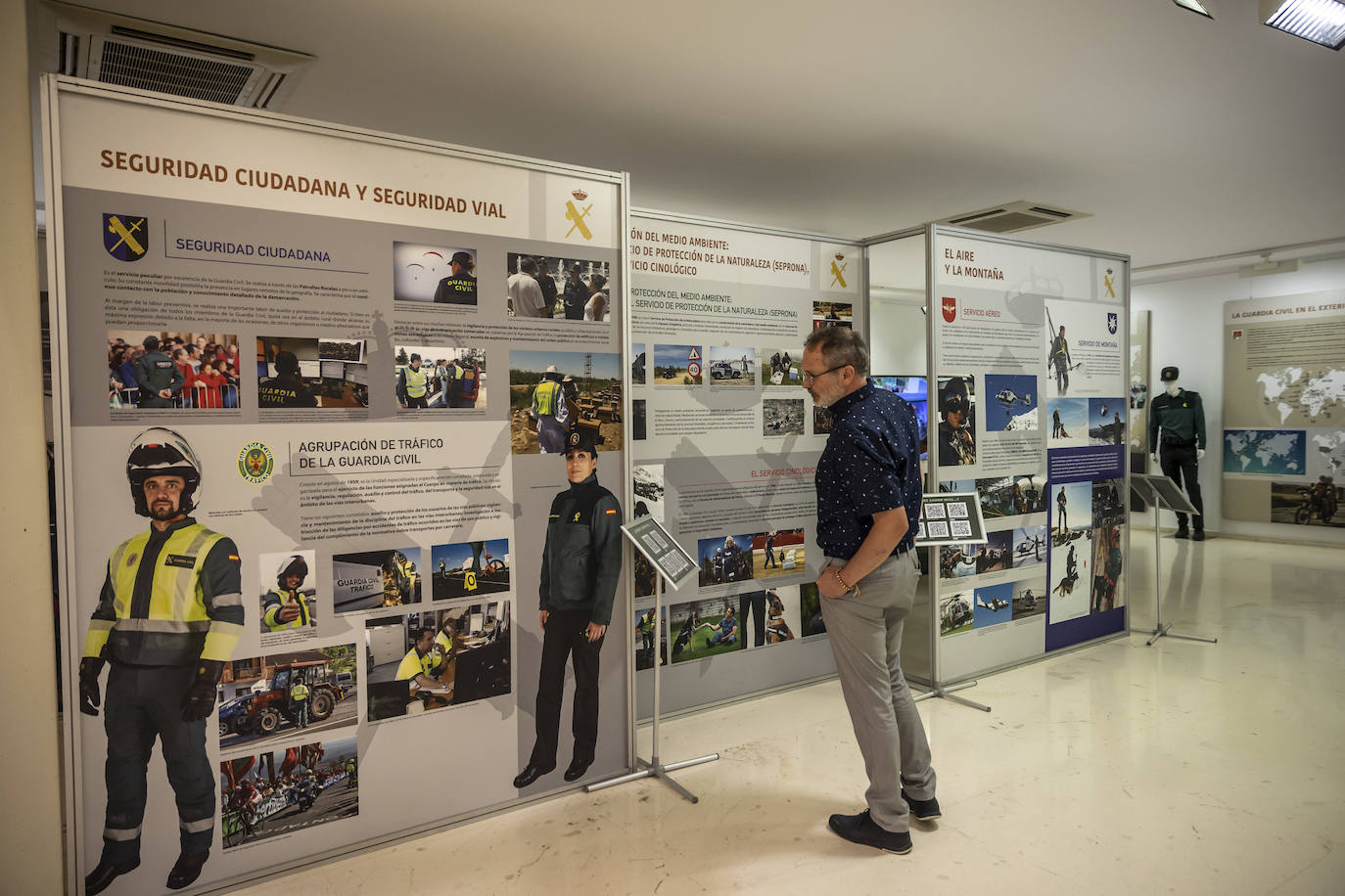 &#039;La Guardia Civil al servicio de la ciudadanía&#039;, en el Ayuntamiento de Logroño